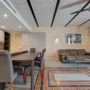 Vallettastay - Orangerie Two Bedroom 301 Appartamento